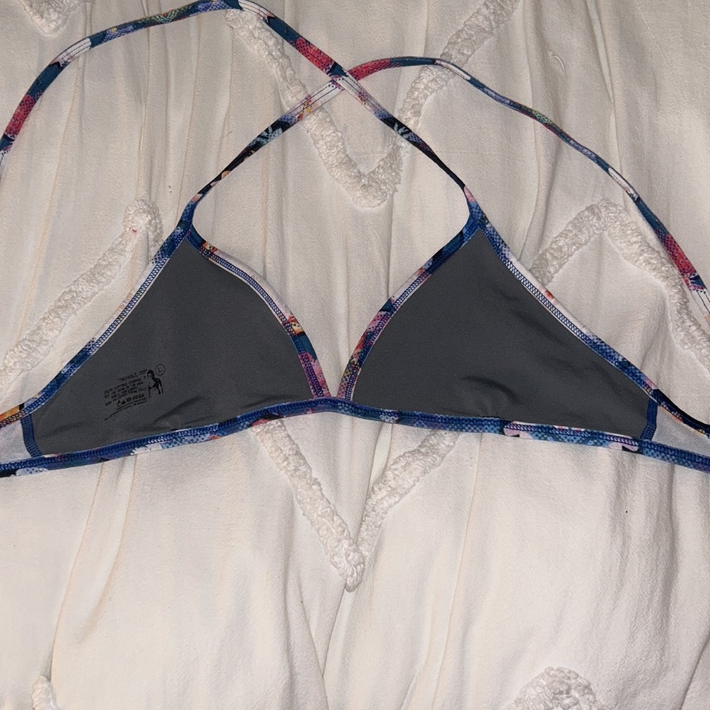 Jolyn Bikini Top - Picture 2 of 3
